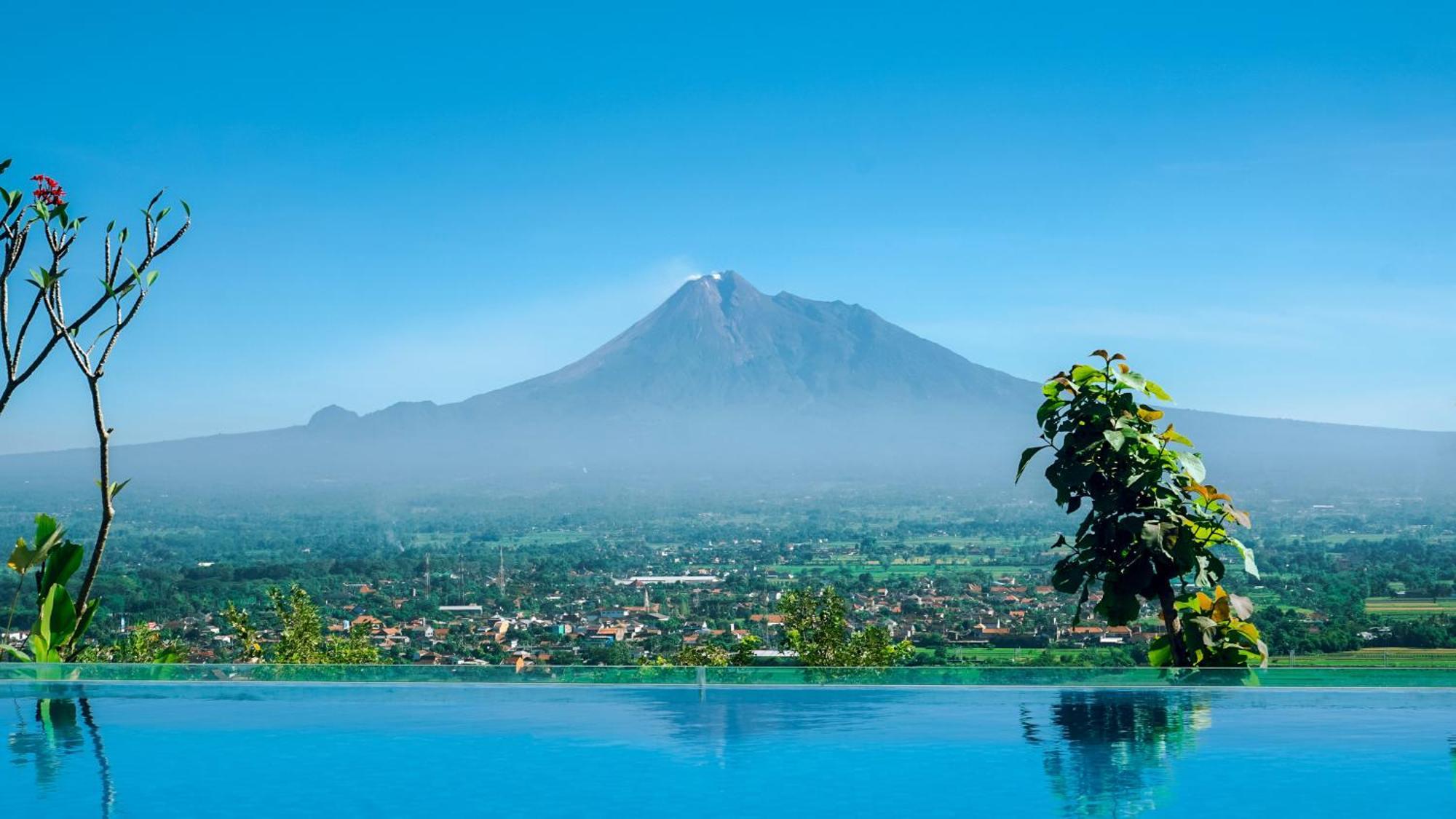 Hotel Amaranta Prambanan Yogyakarta Exterior foto